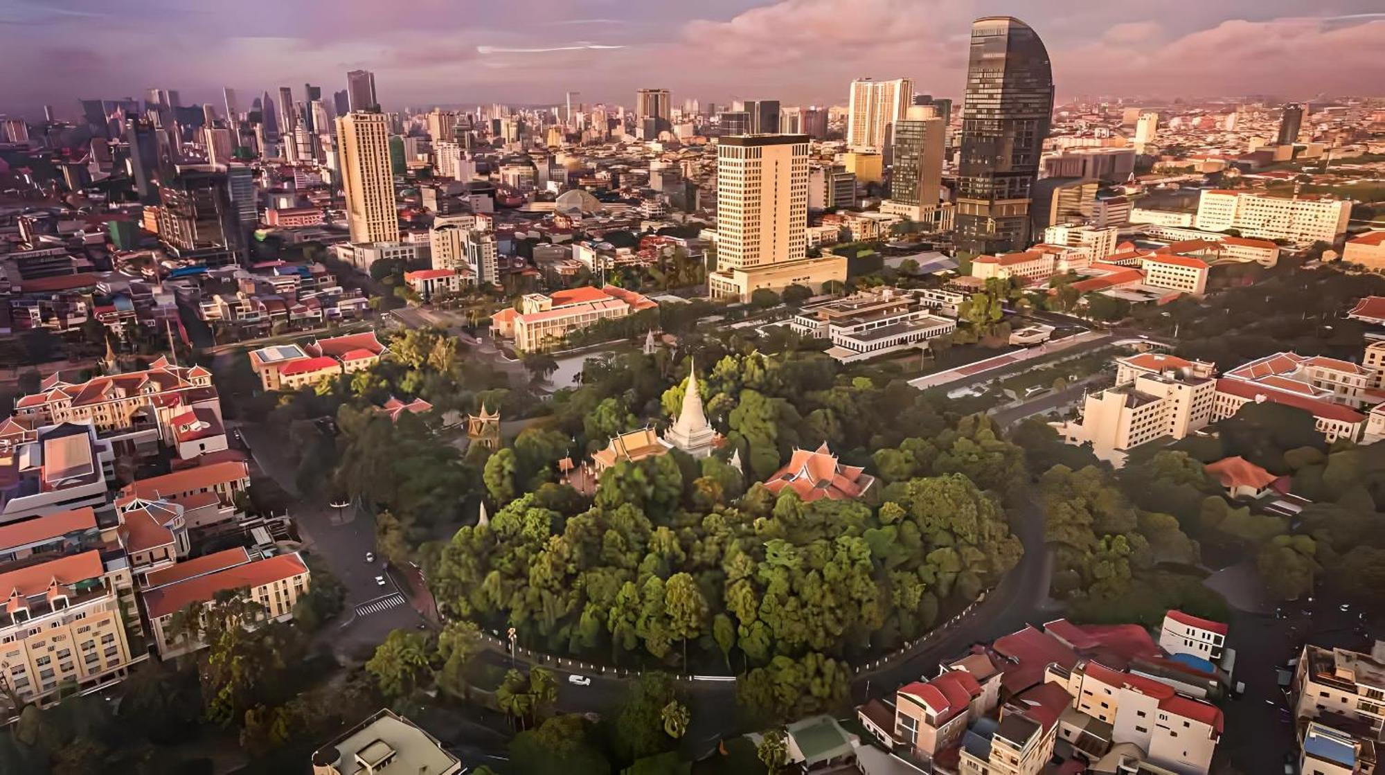 X One Hotel Phnom Penh Bagian luar foto
