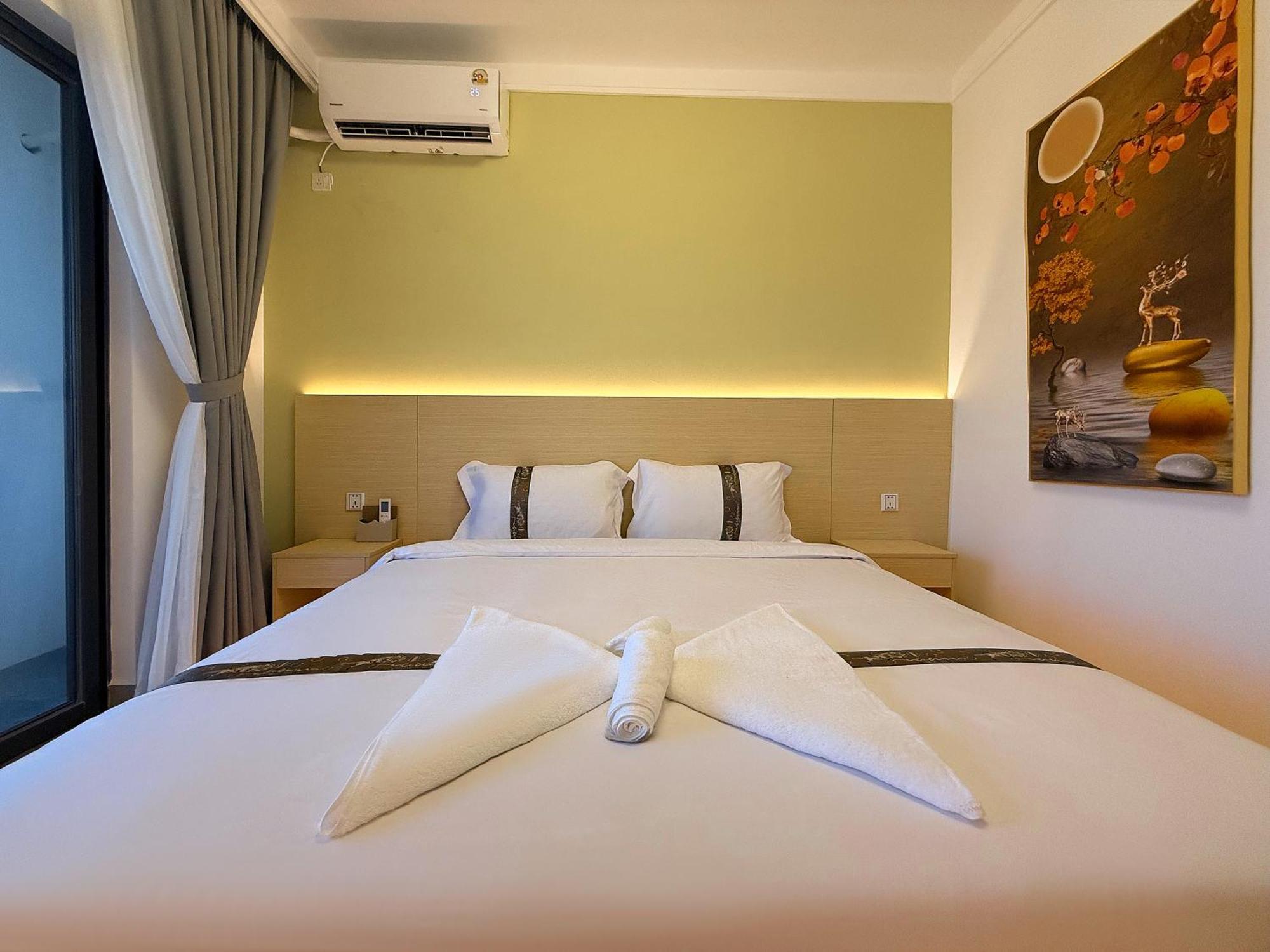 X One Hotel Phnom Penh Bagian luar foto
